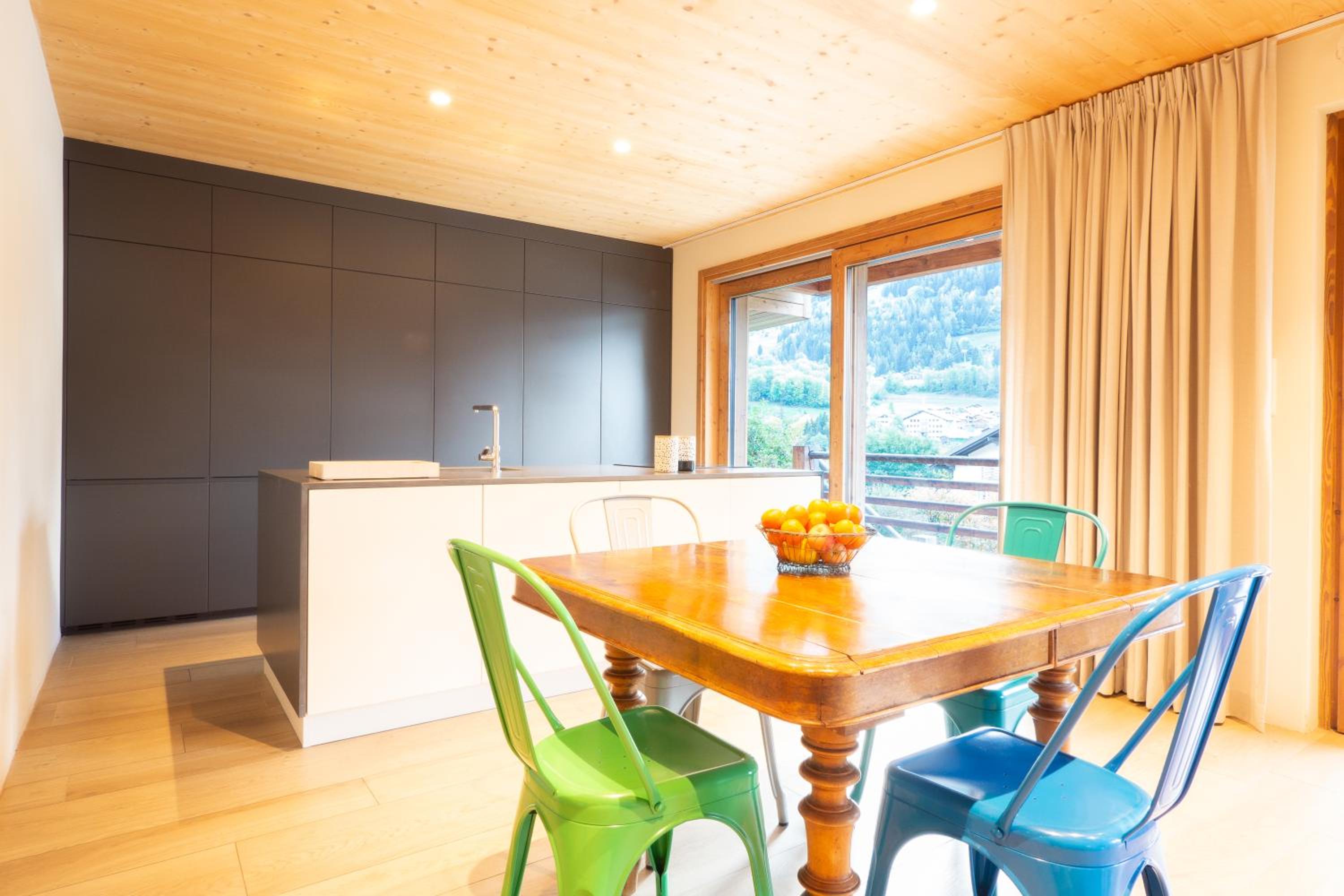 La Ruinette-Large1 bed, close to the lift
