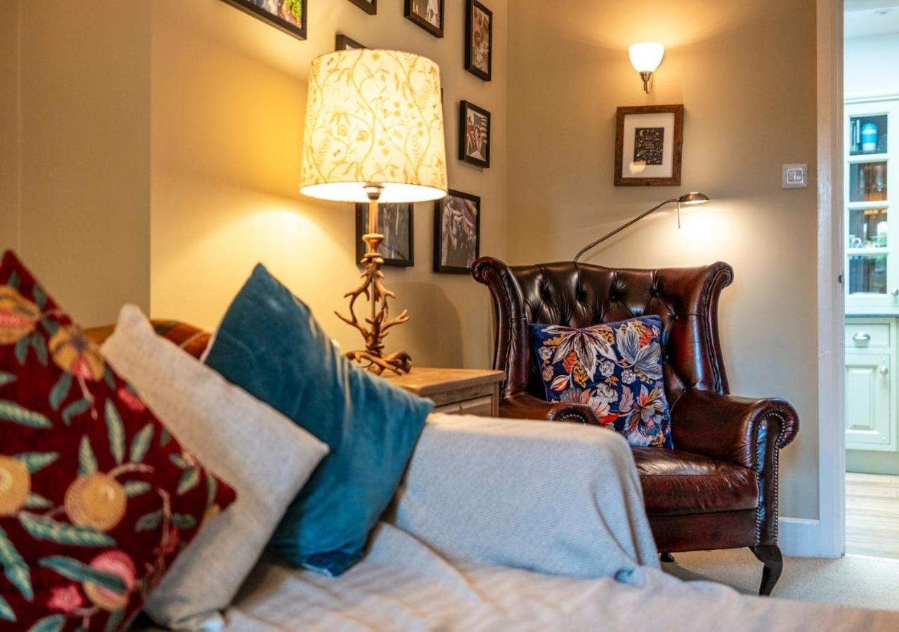Beautiful 3BD Family Retreat in Oxfordshire view 5