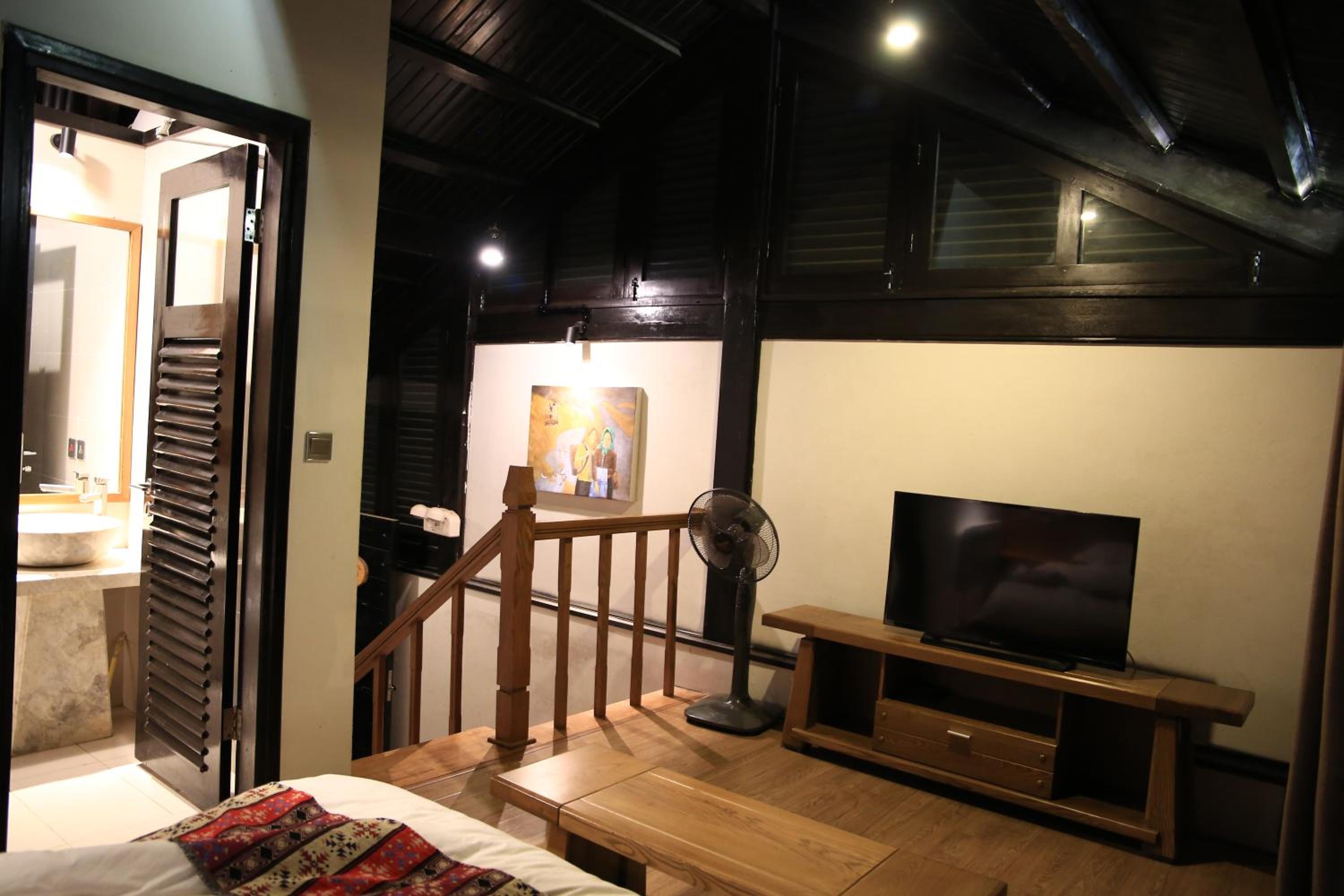 Photo 17