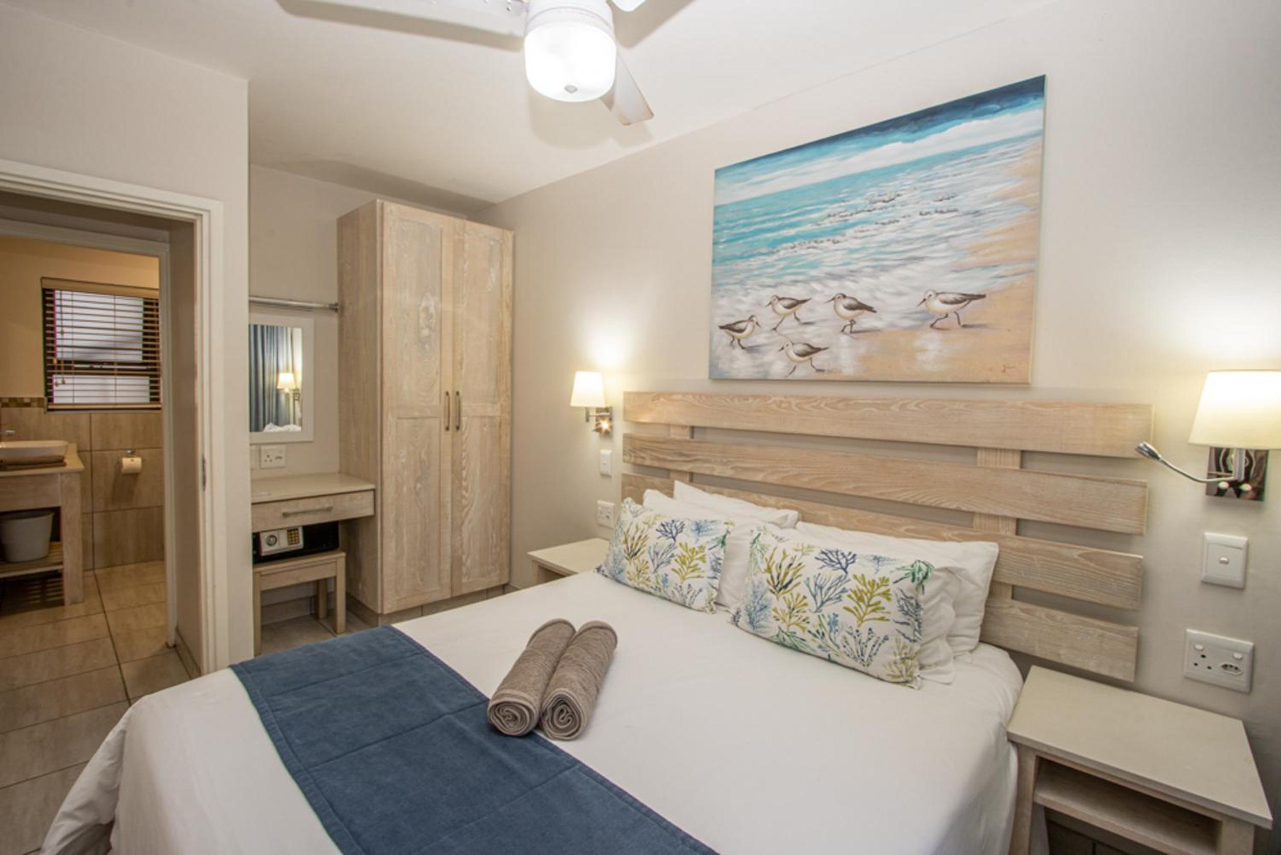 Banana Beach Club E1 view 5