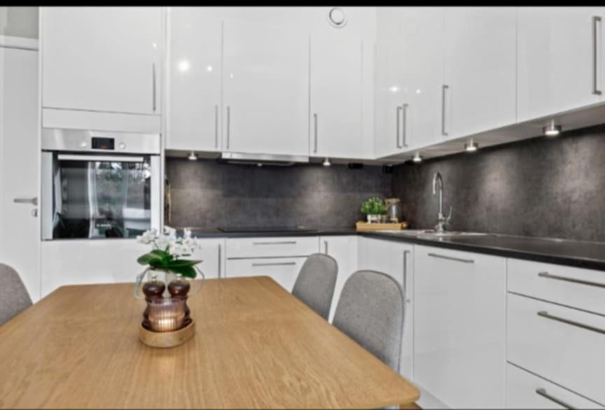 Great central 2-room apartment view 4