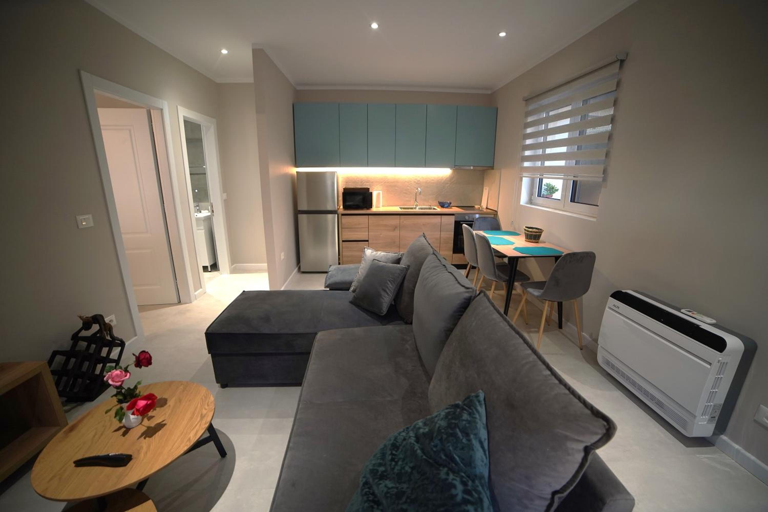 Center Oasis Apartments