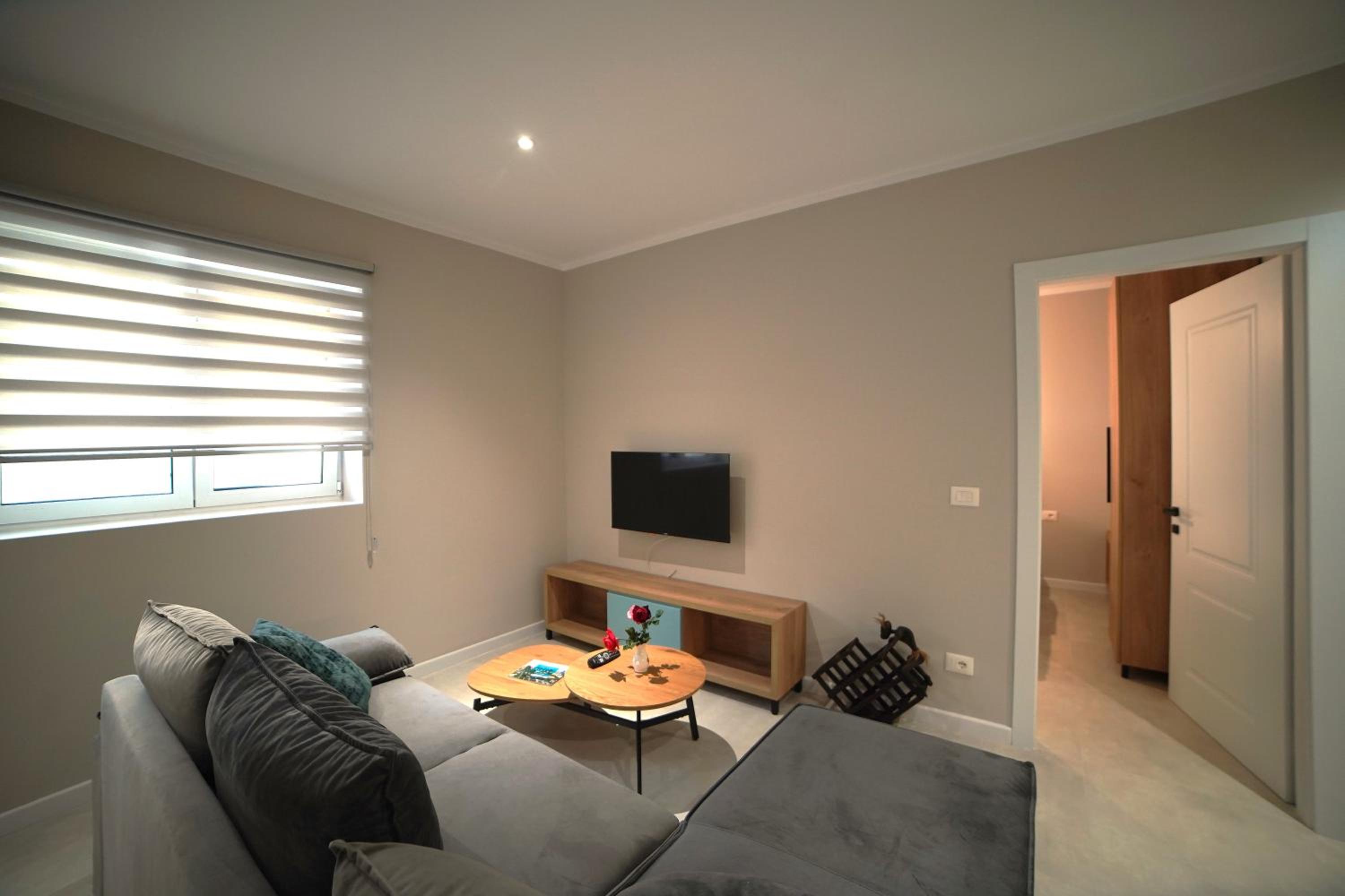 Center Oasis Apartments