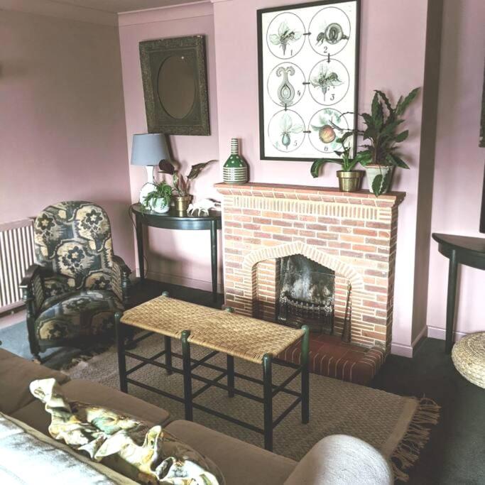 Willow Cottage
