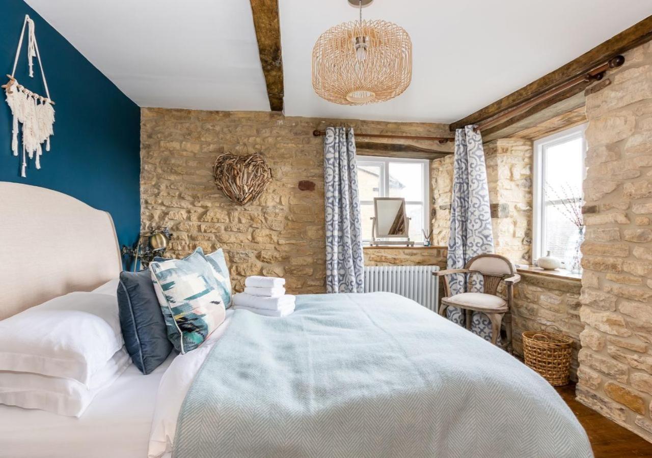 Windsor Cottage - Bolthole in the heart of CN! view 4