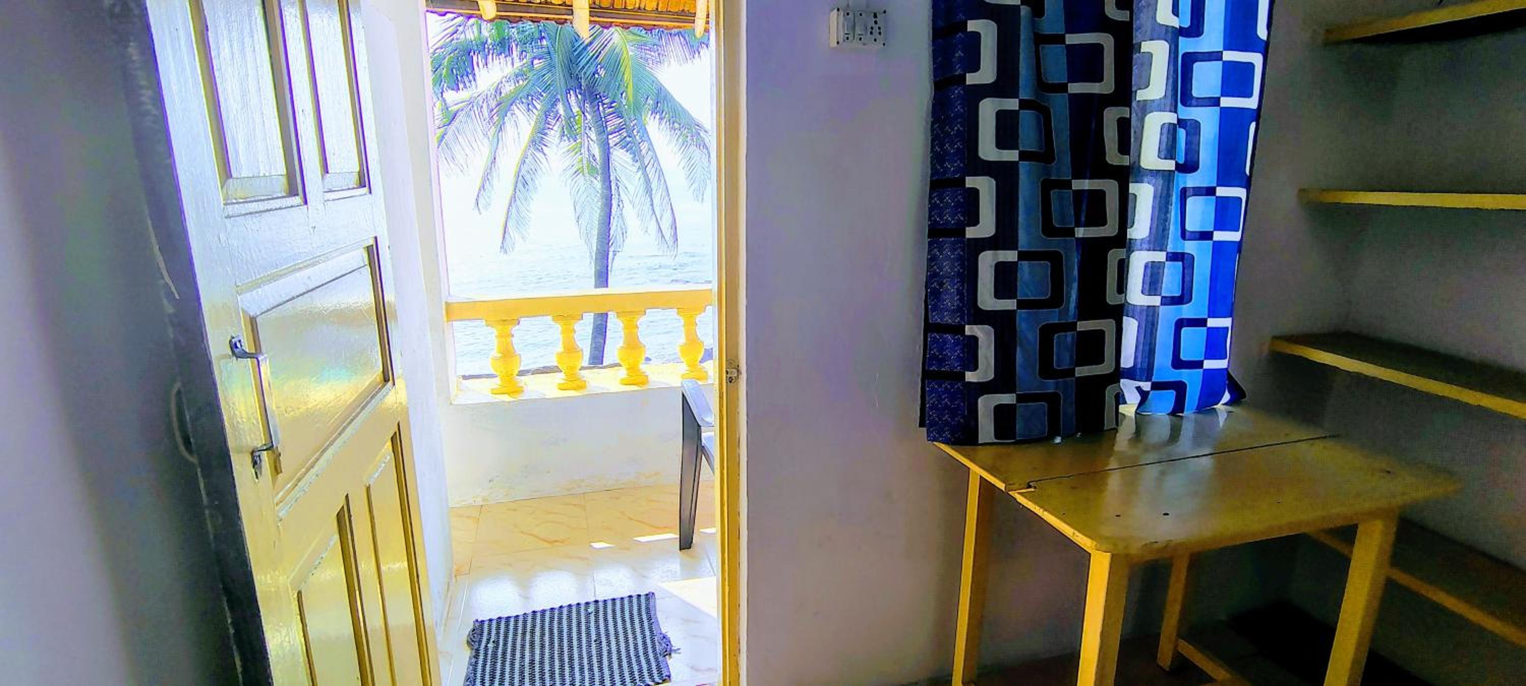 SUNNY CLIFF BEACH Stay view 4