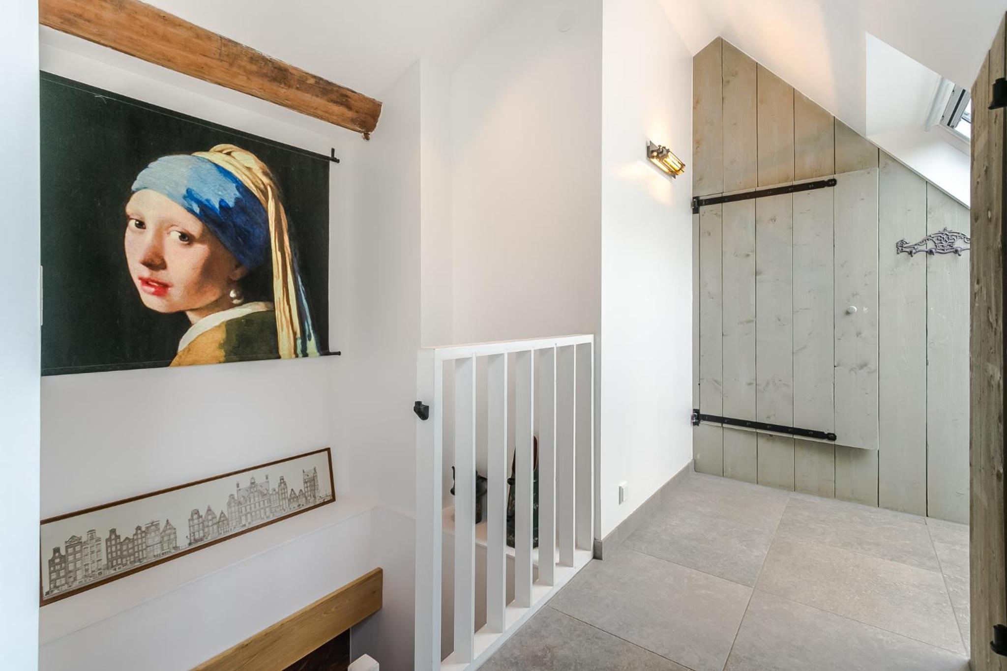 Luxury apartment in farmhouse near Amsterdam