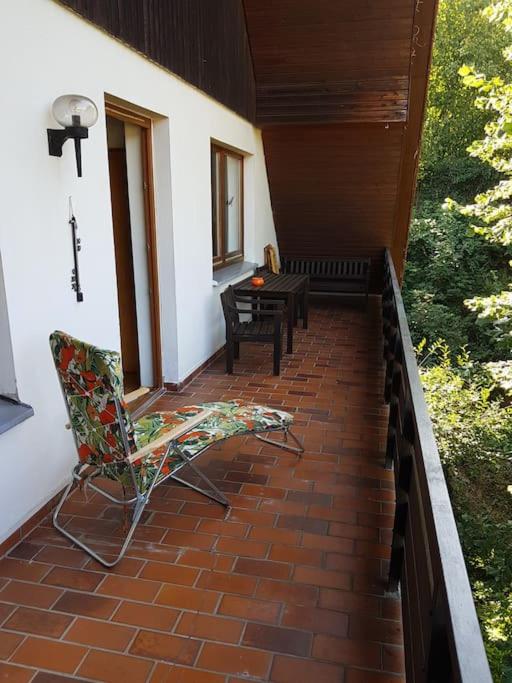 Art-Apartment mit Balkon