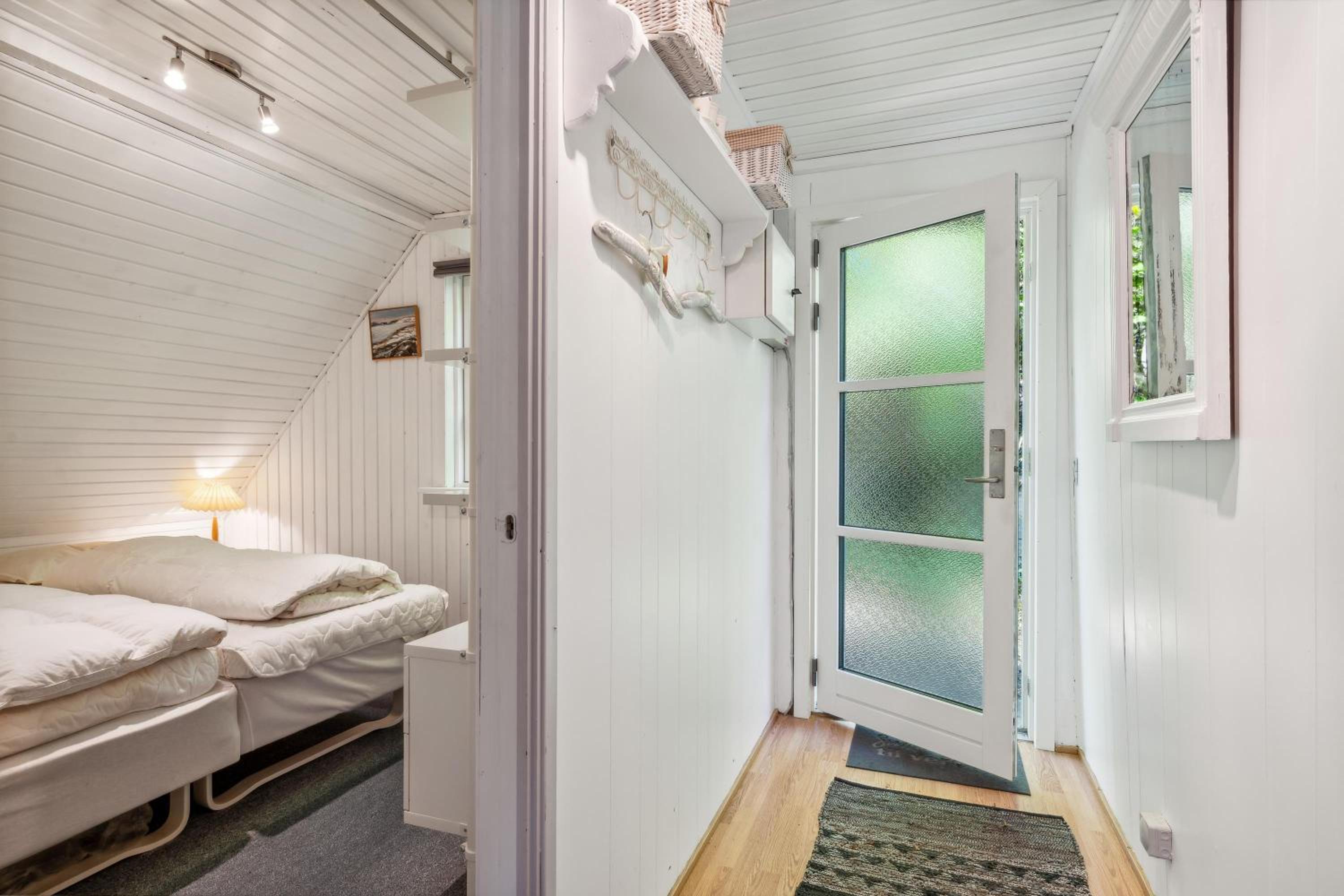 Cosy Two-Level Holiday Home On A Large Natural Plot In Selkær Mølle Surrounded By Forest And Wildlife And Close To Grenaa, Bønnerup Beach And