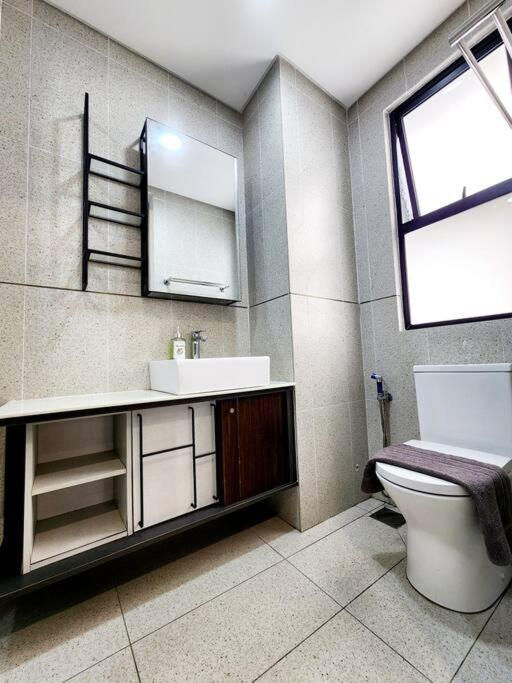 Millerz Square 2pax Studio room 2