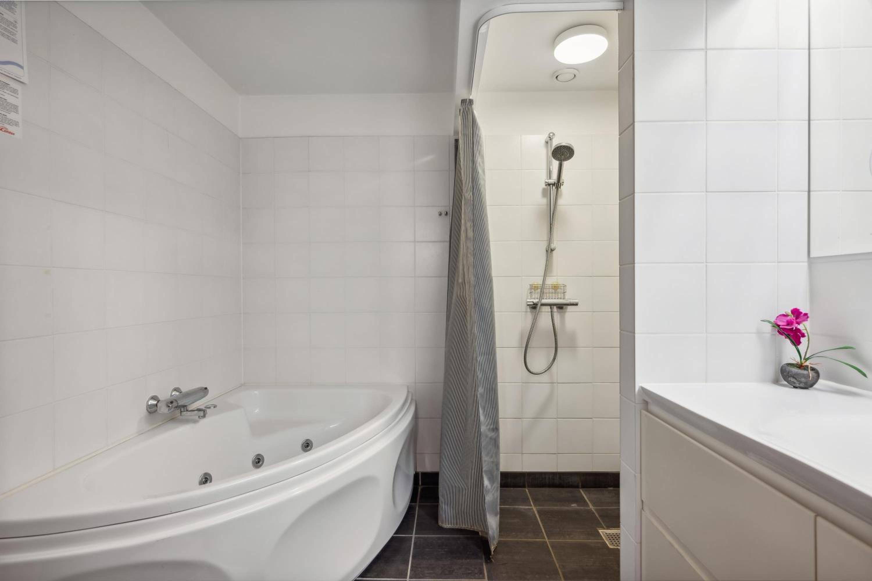 Beautiful Holiday Apartment With Panoramic Views Over Ebeltoft Vig And The Mols Hills,