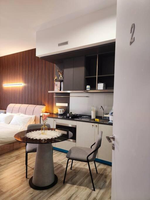 Millerz Square 2pax Studio room 2