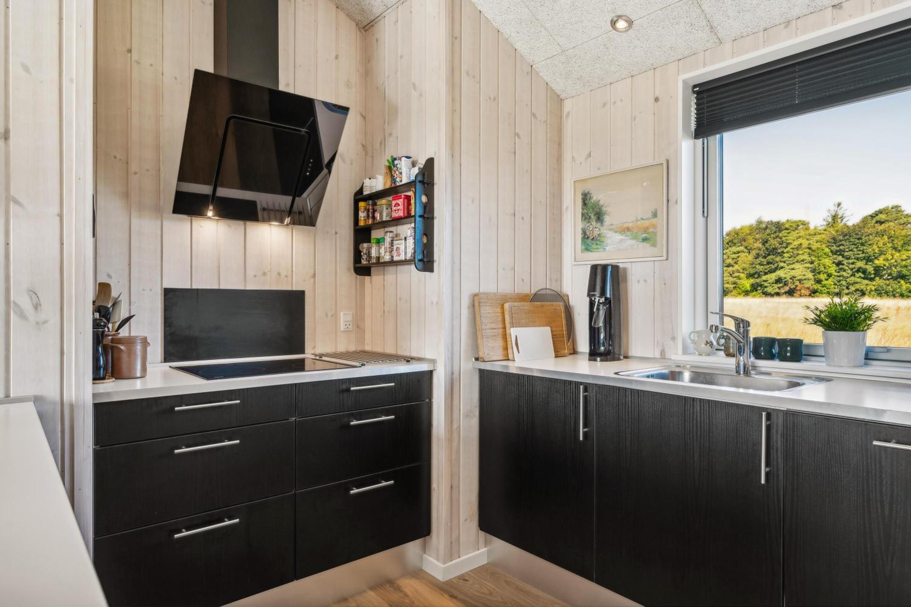 Lyst Og Stilrent Sommerhus Ved Gjerrild Strand