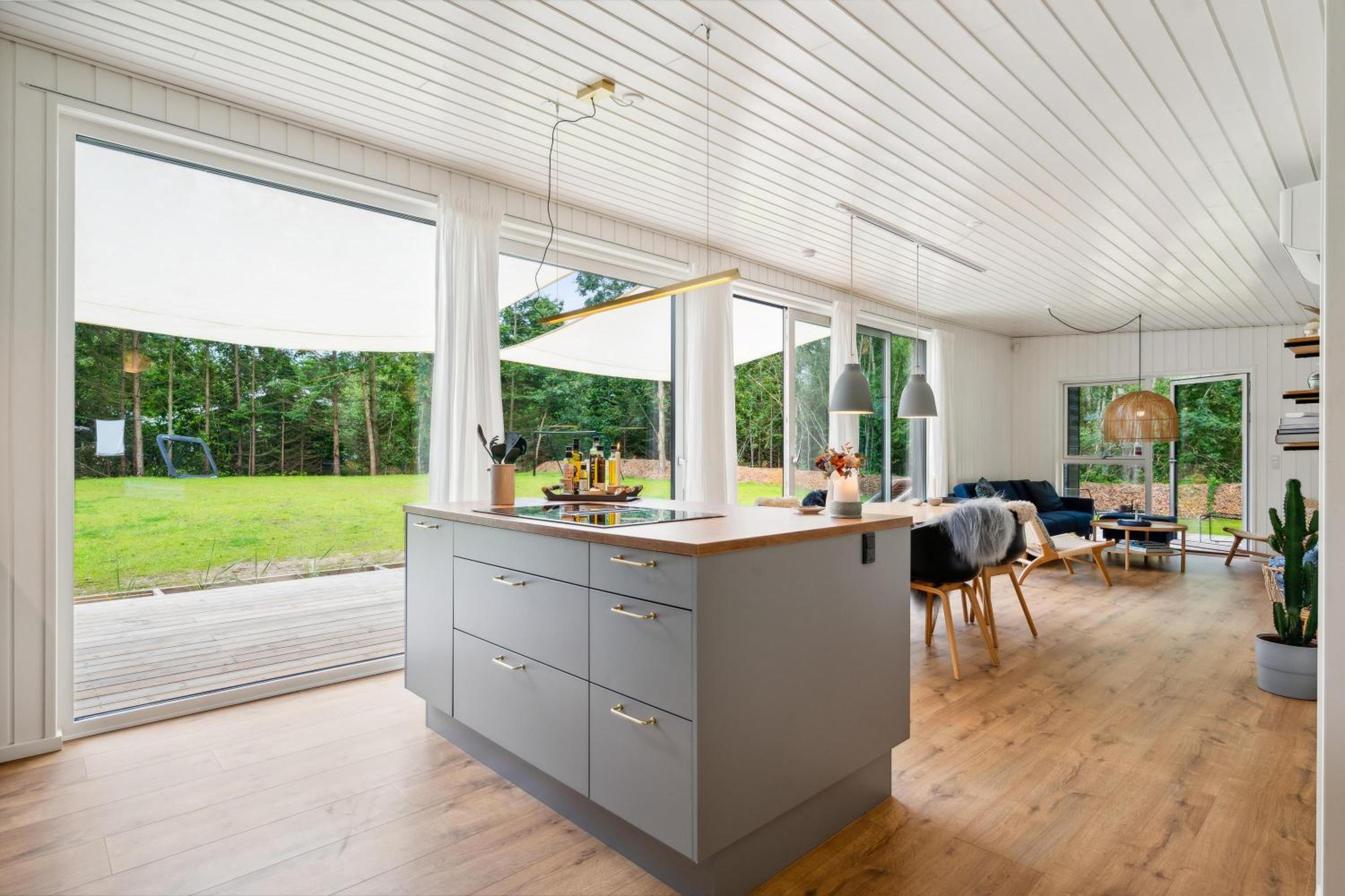 Beautiful Newly Built House By Boeslum Beach