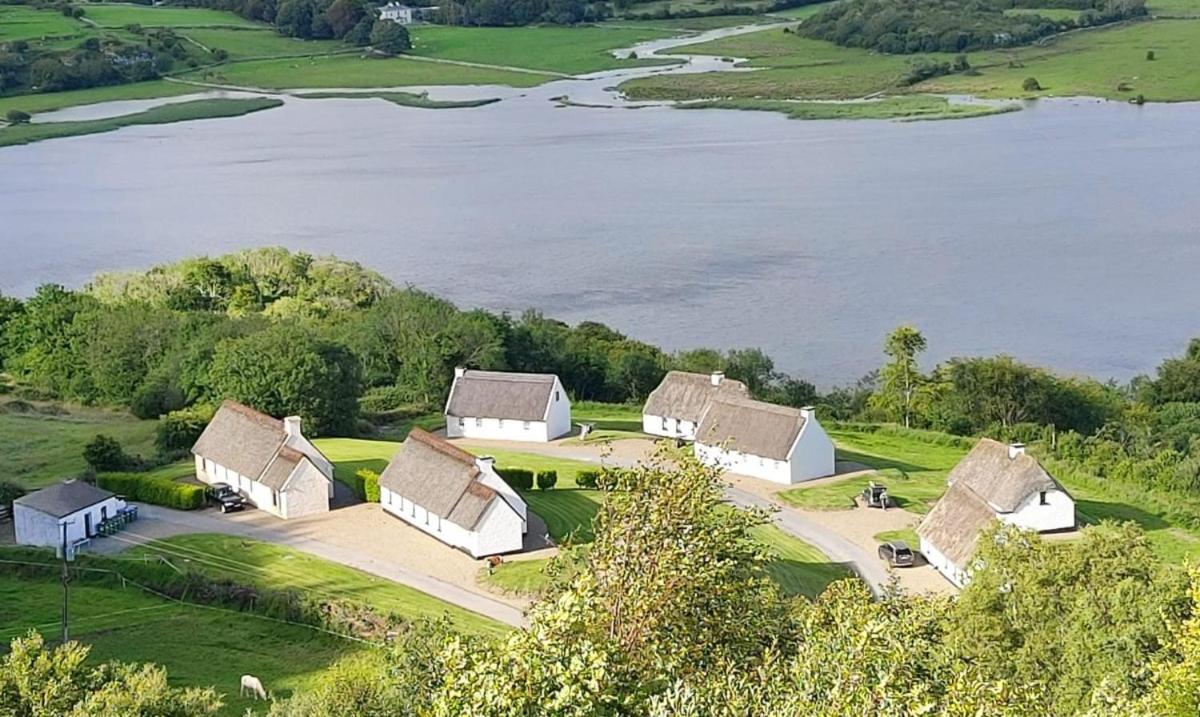 Corofin Lake Cottages