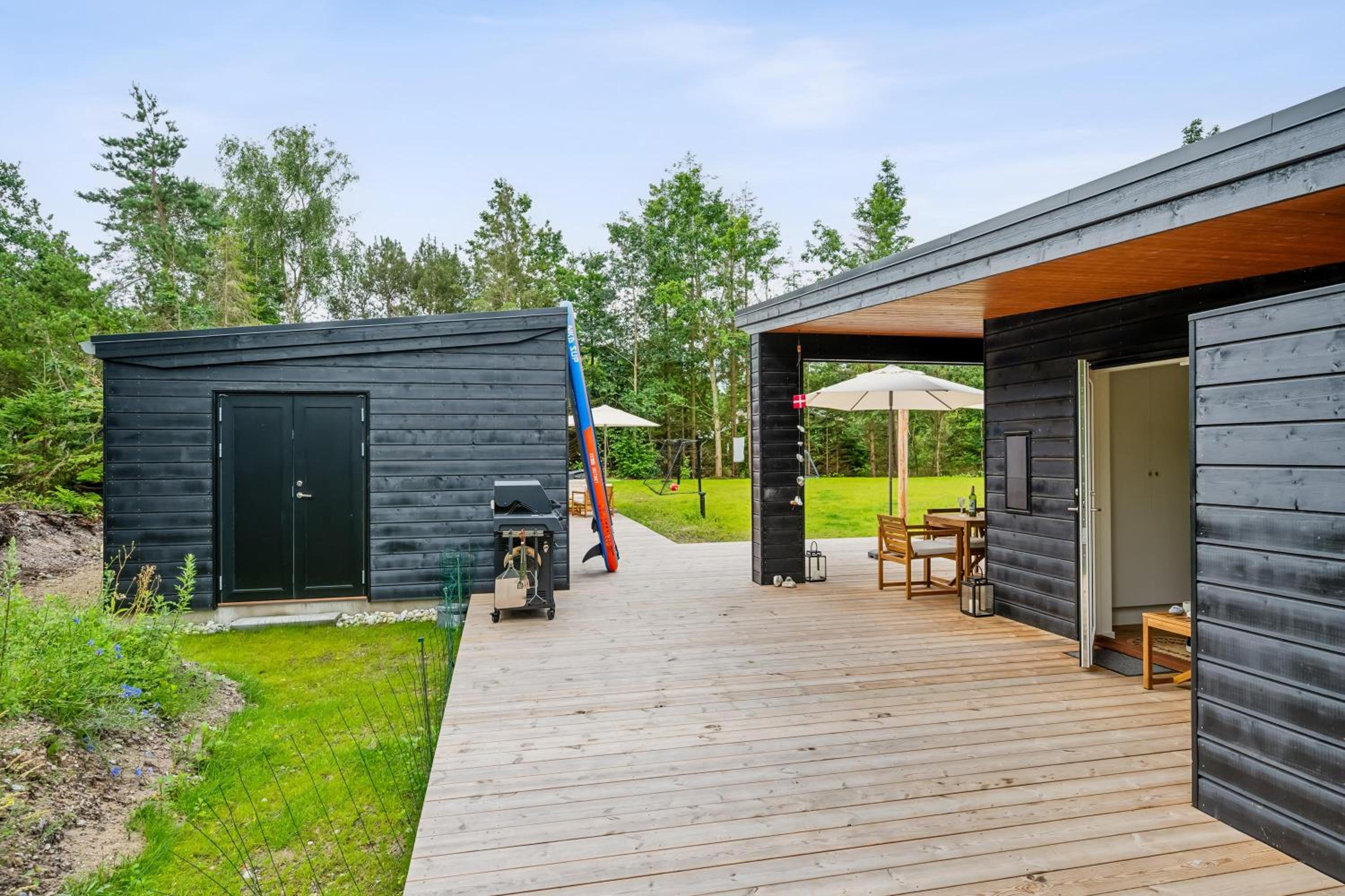 Beautiful Newly Built House By Boeslum Beach