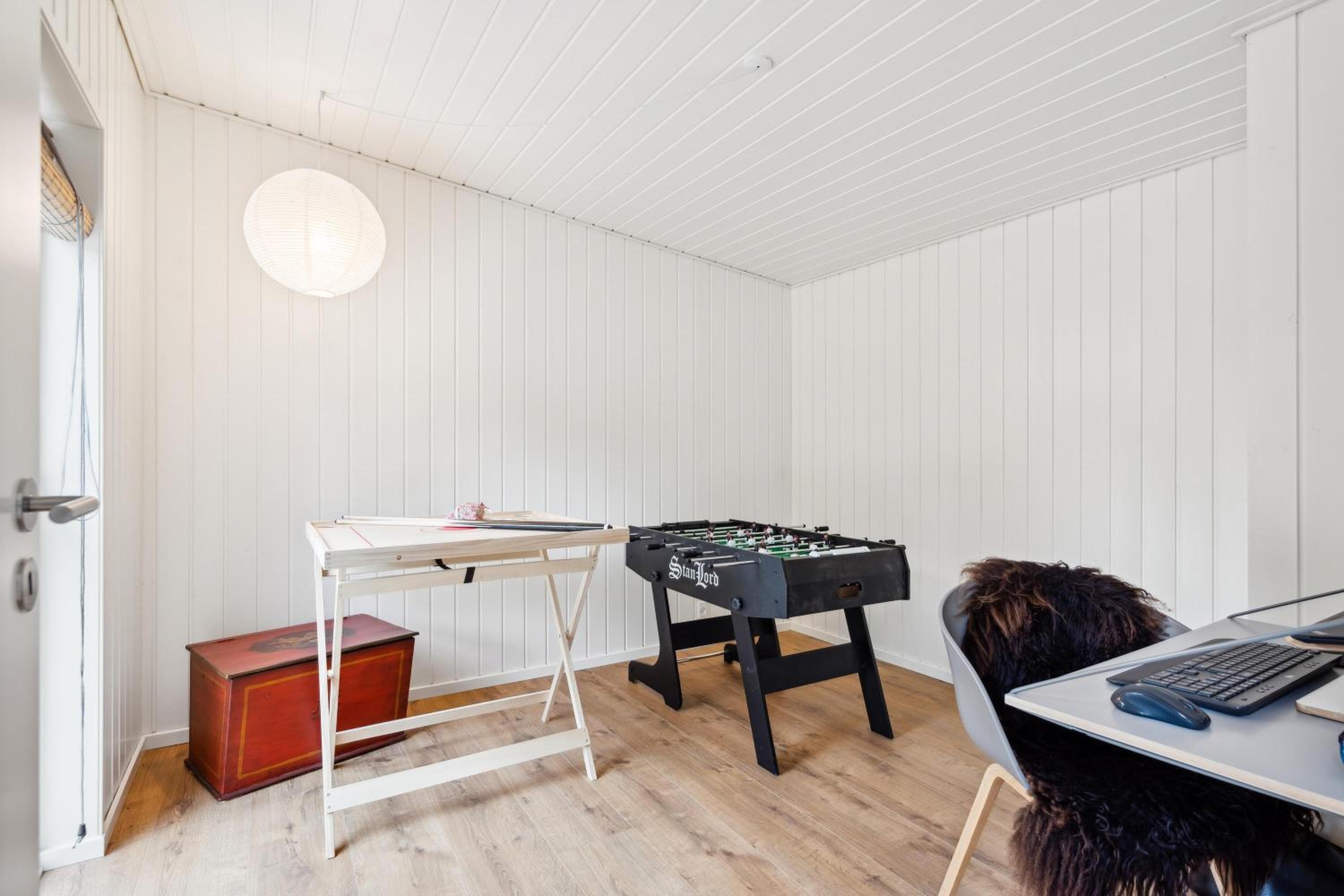 Beautiful Newly Built House By Boeslum Beach