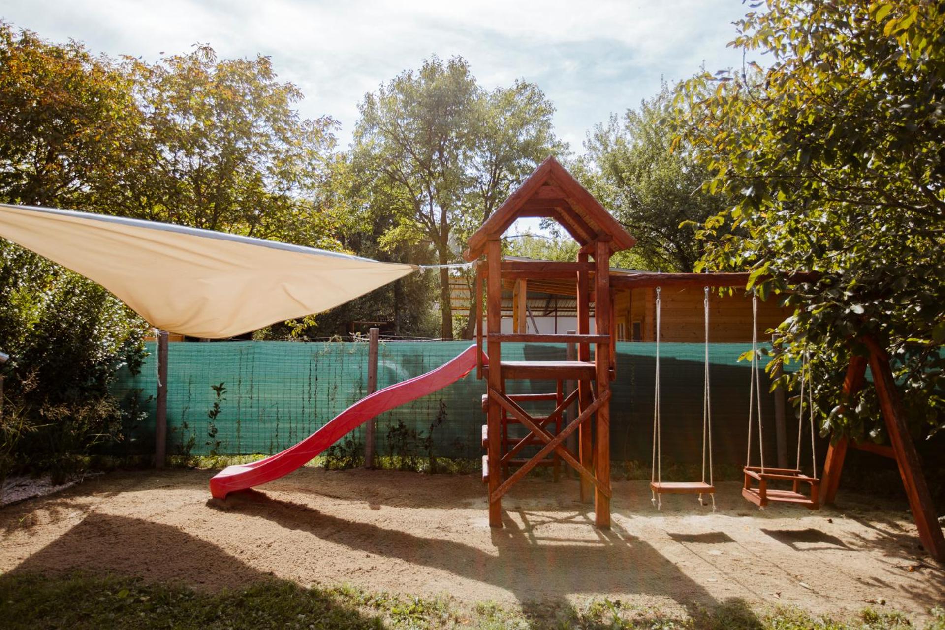 PAMPUSKA Apartman