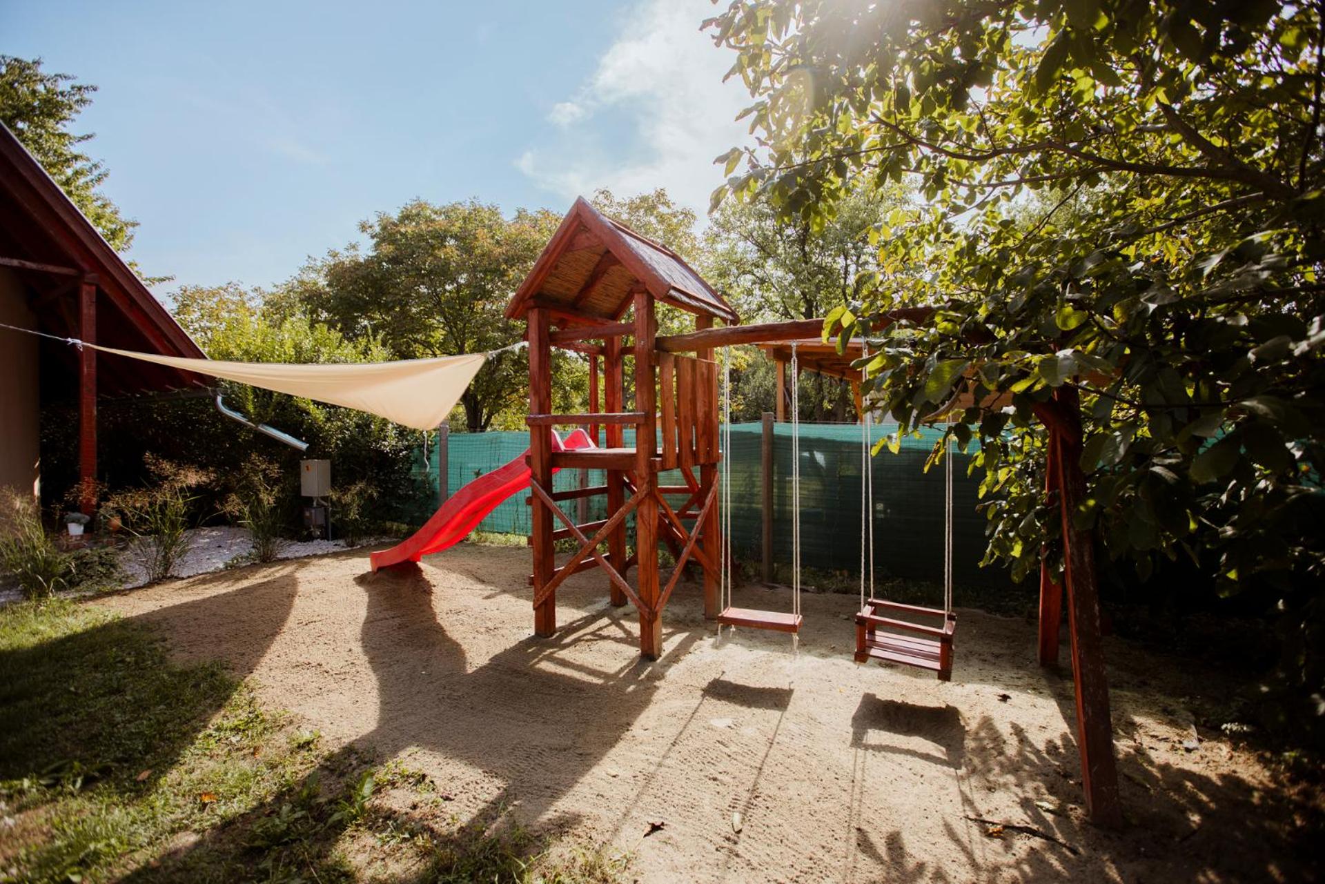 PAMPUSKA Apartman
