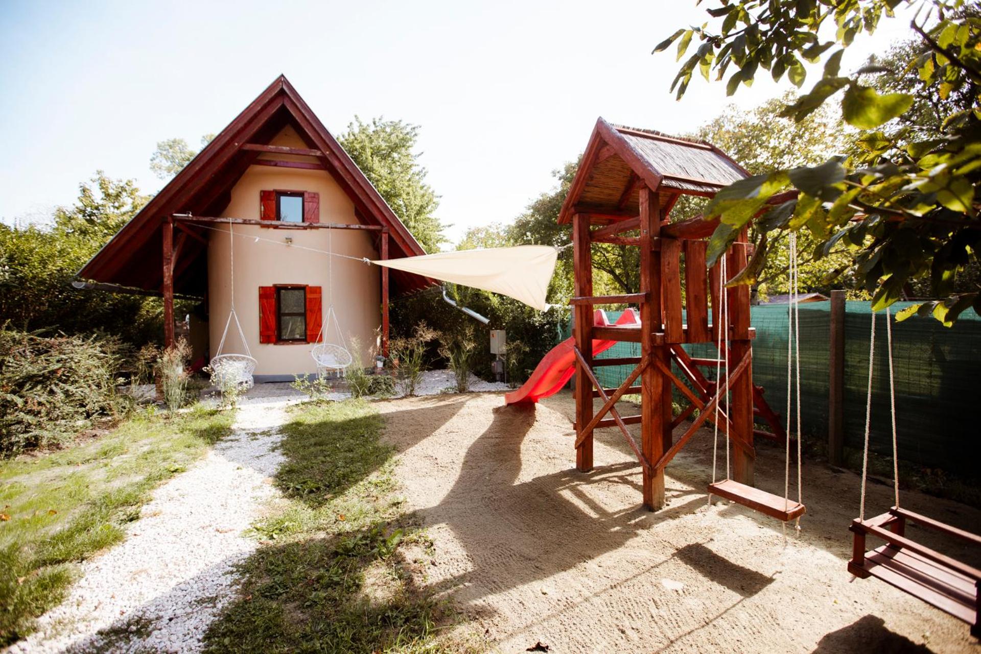 PAMPUSKA Apartman