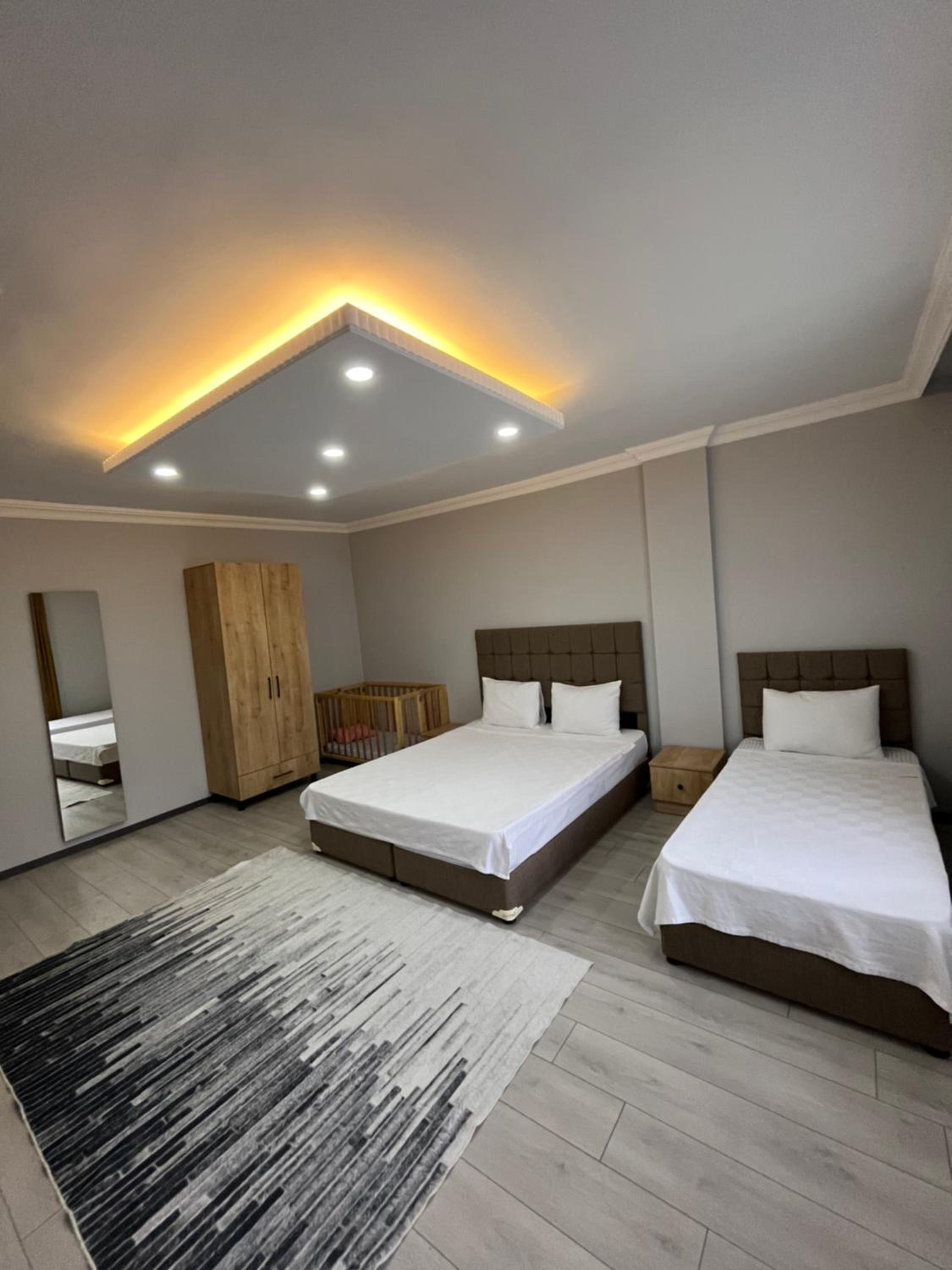Ozn Suit Airport Hotel
