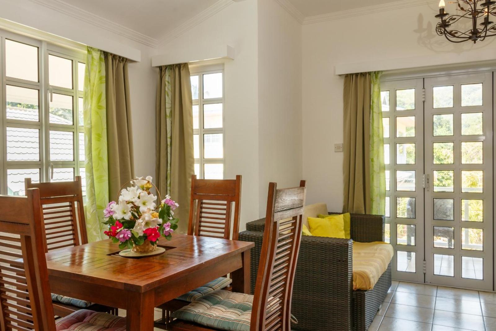 Captain's Villa