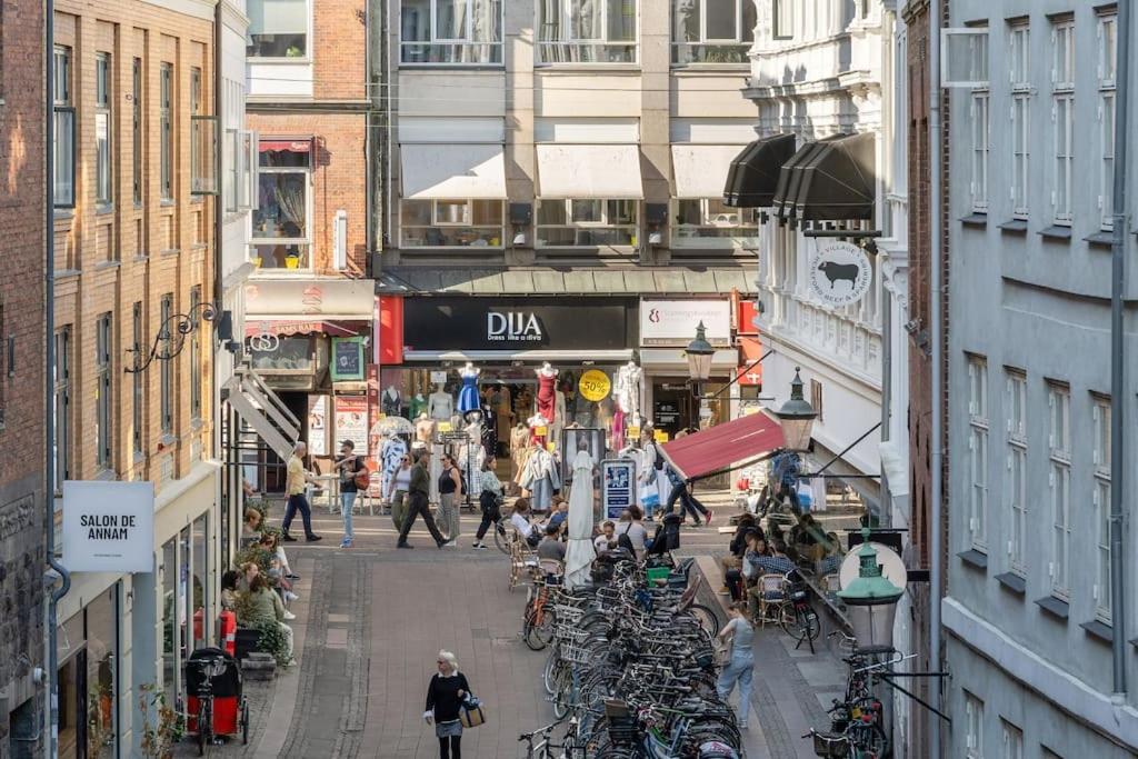 Central og charmerende lejlighed