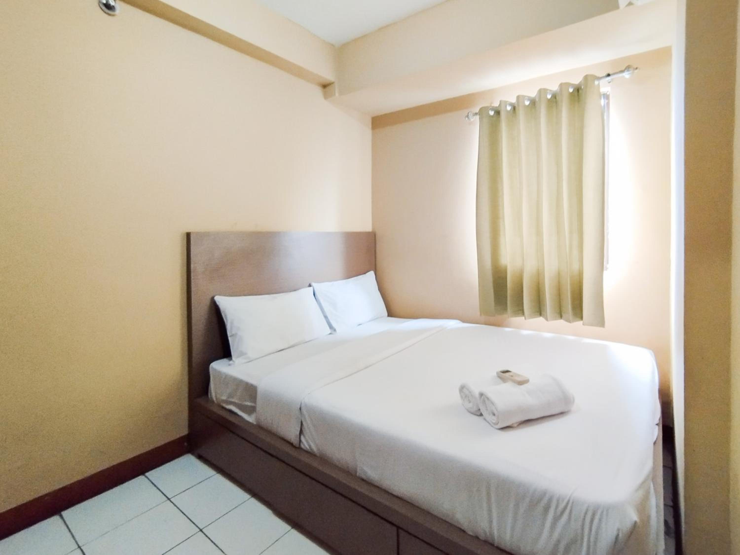 Minimalist 3BR Gateway Ahmad Yani Cicadas Apartment By Travelio, Bandung - 21