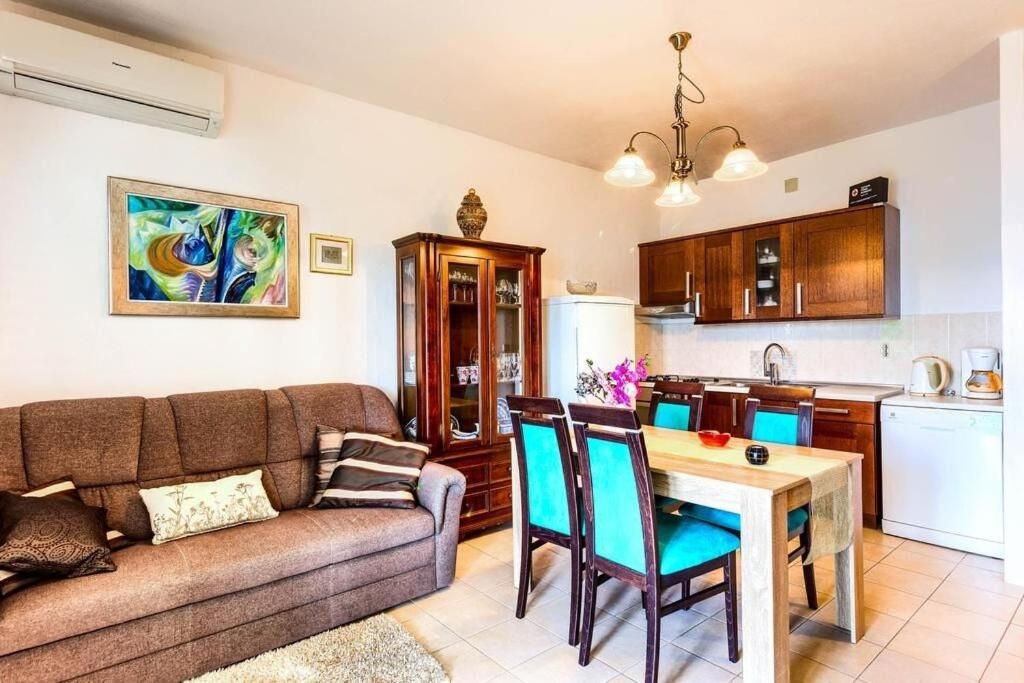 Apartments Lidija view 5