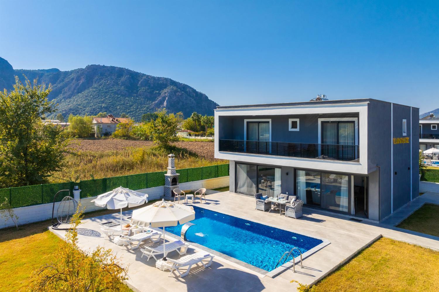 Villa Grand Yasar 3 view 4