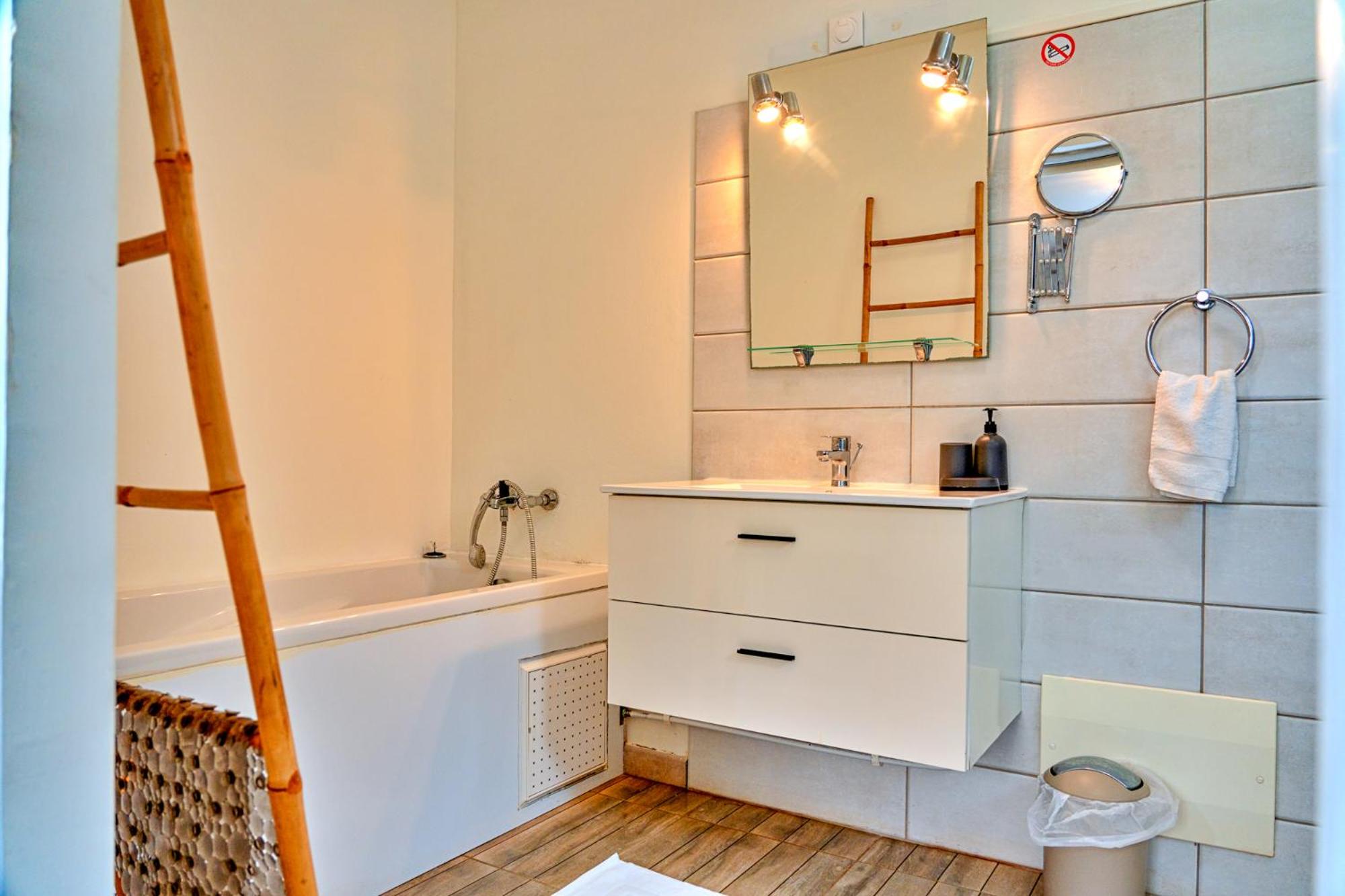 Magnifique appartement Wonm Vue mer & pisicine view 3
