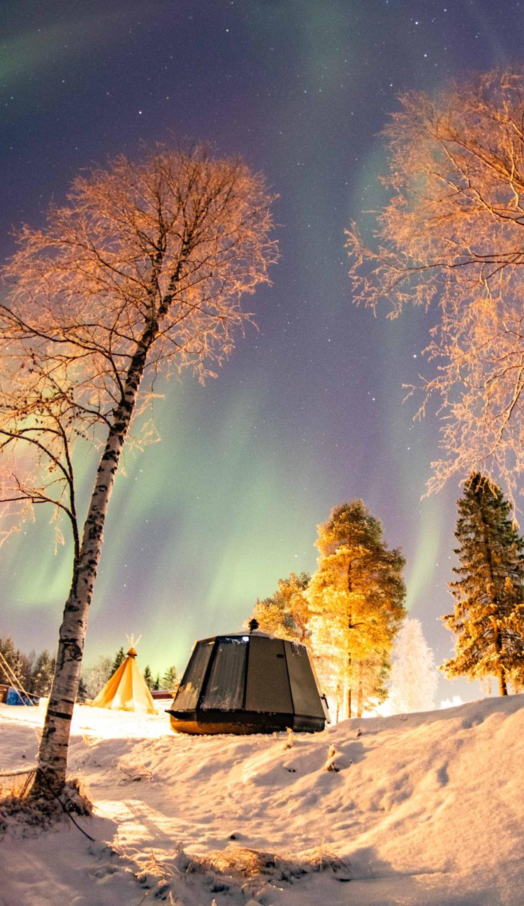 AuroraHut at Sauna Retreat