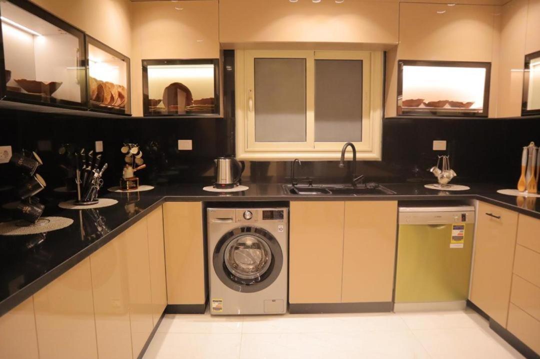 EGD-Ab-13 a 3 bedroom property in Nasr city