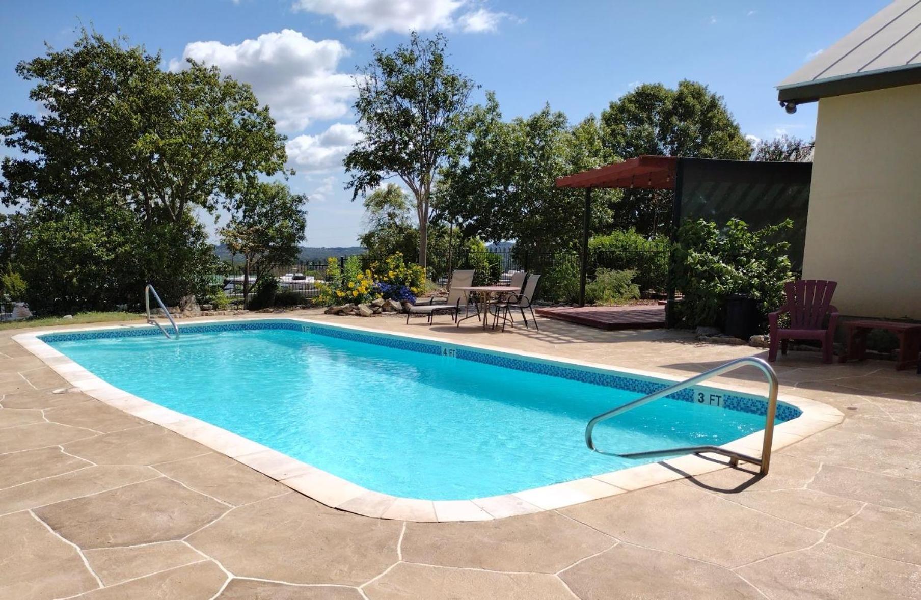 Top of the Hill RV Resort & Cabins