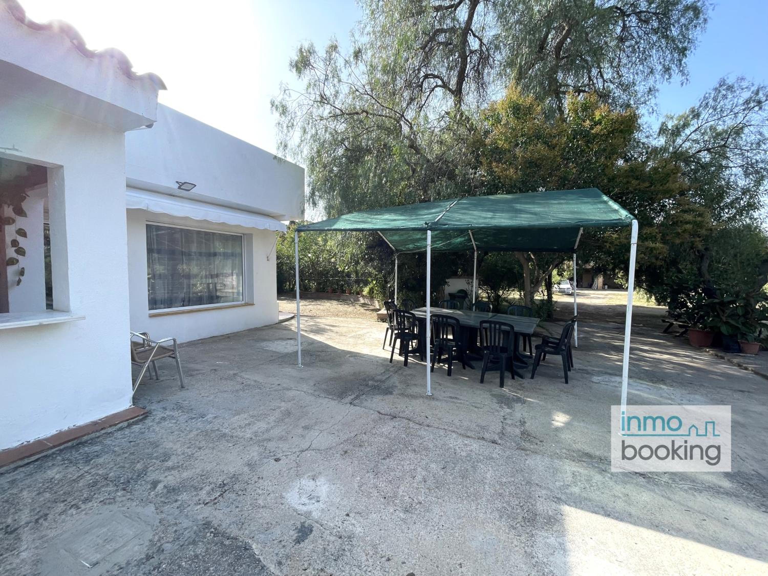 Villa Mediterrania, con piscina y barbacoa