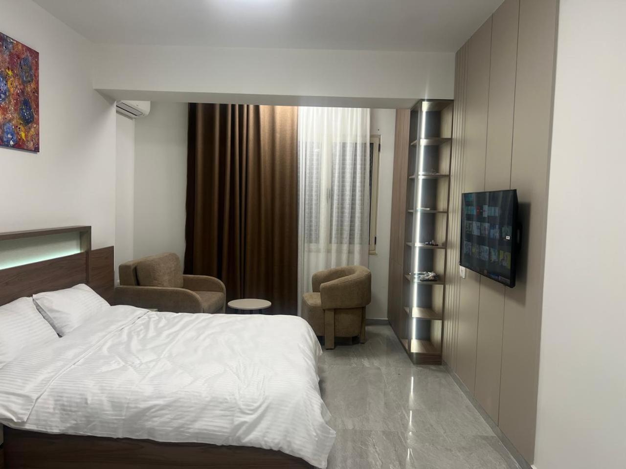 OM Studio Apartments