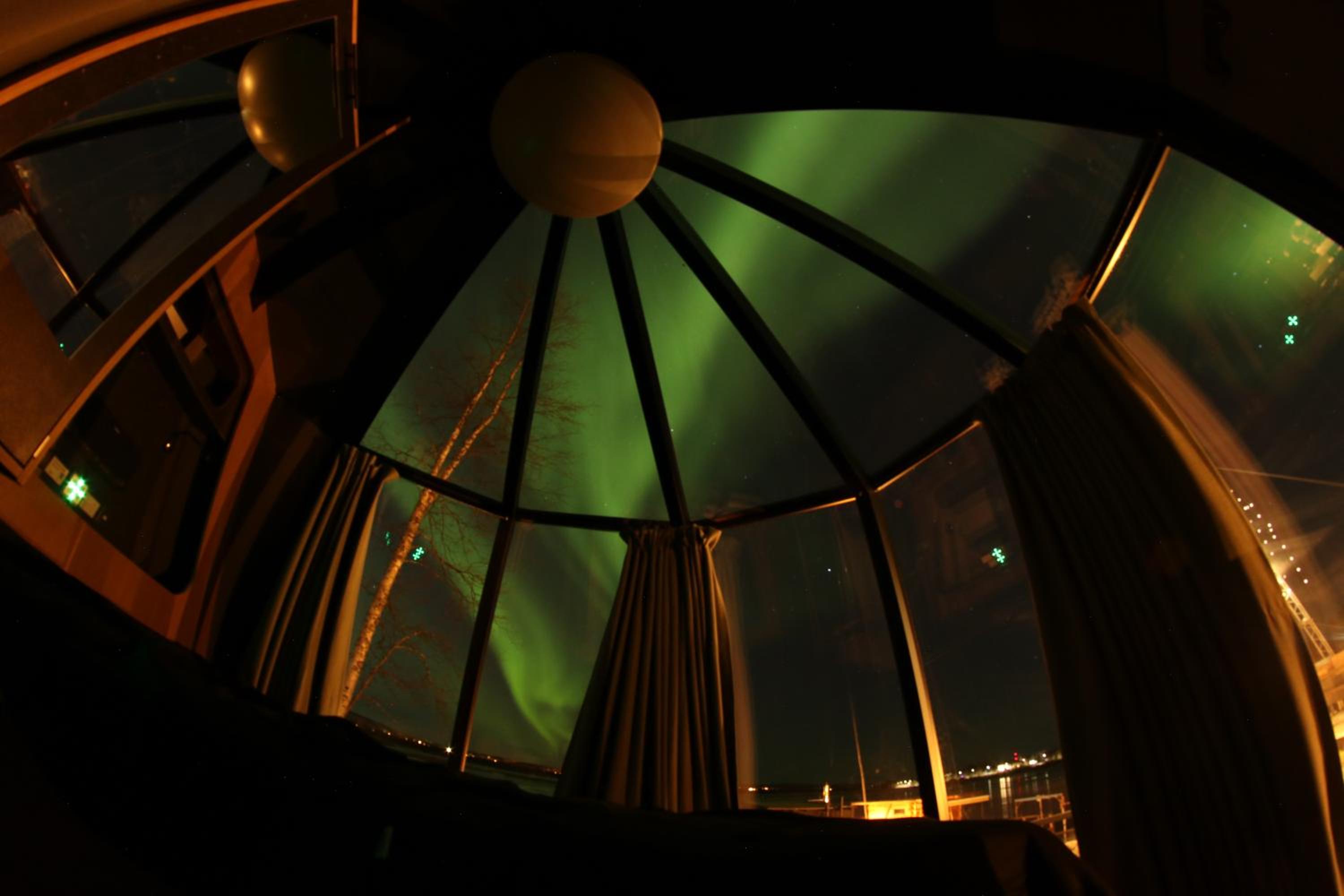 AuroraHut at Sauna Retreat