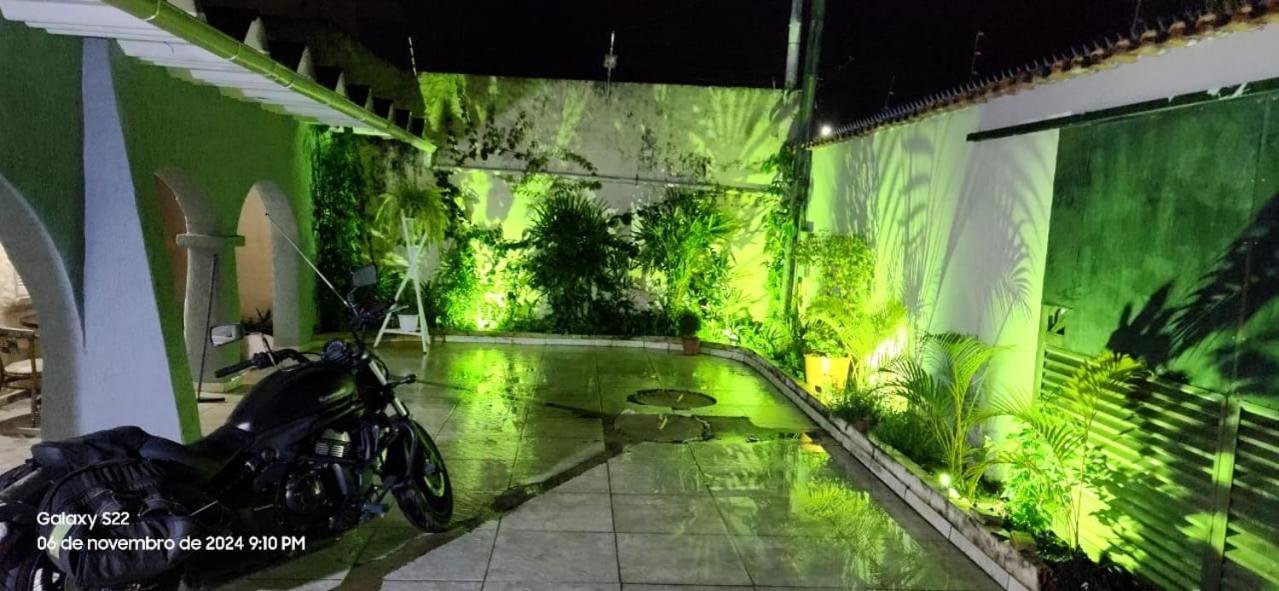 Casa do pé de Jabuticaba