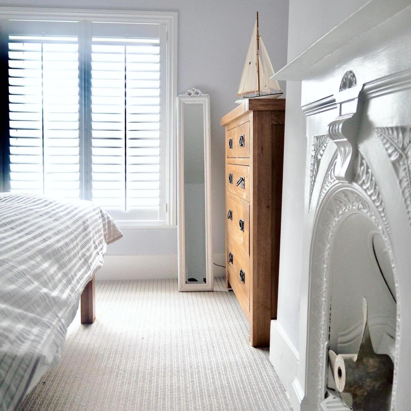 The Seaview Snug view 3