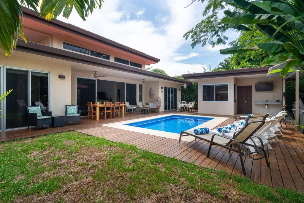 Amazing Beach Side Home-Walk to Best Beach in Uvita