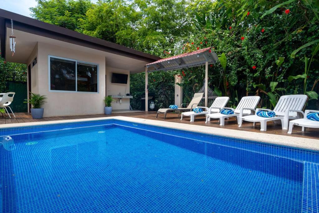 Amazing Beach Side Home-Walk to Best Beach in Uvita