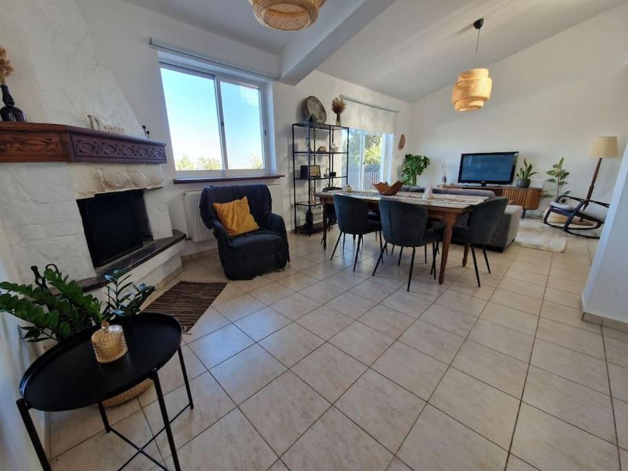 Villa in Kallepia-Luxurious stay