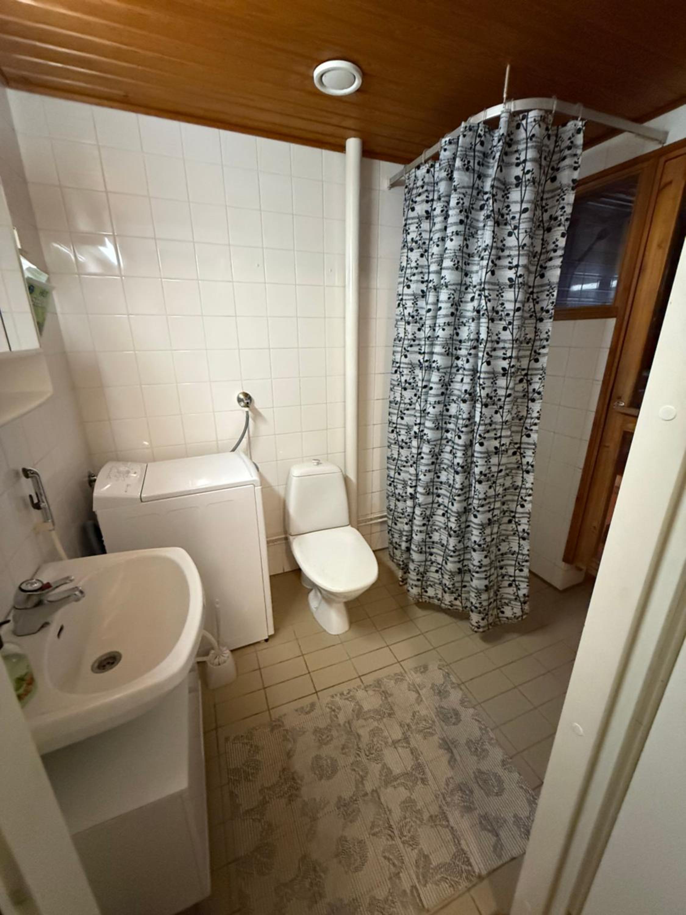 Photo 7