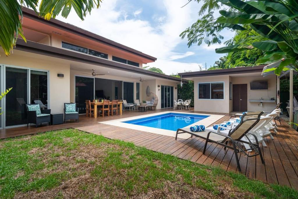 Amazing Beach Side Home-Walk to Best Beach in Uvita