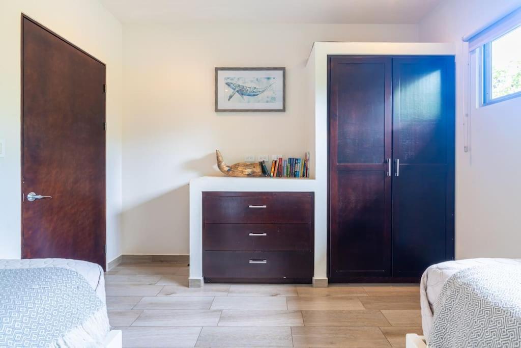 Amazing Beach Side Home-Walk to Best Beach in Uvita
