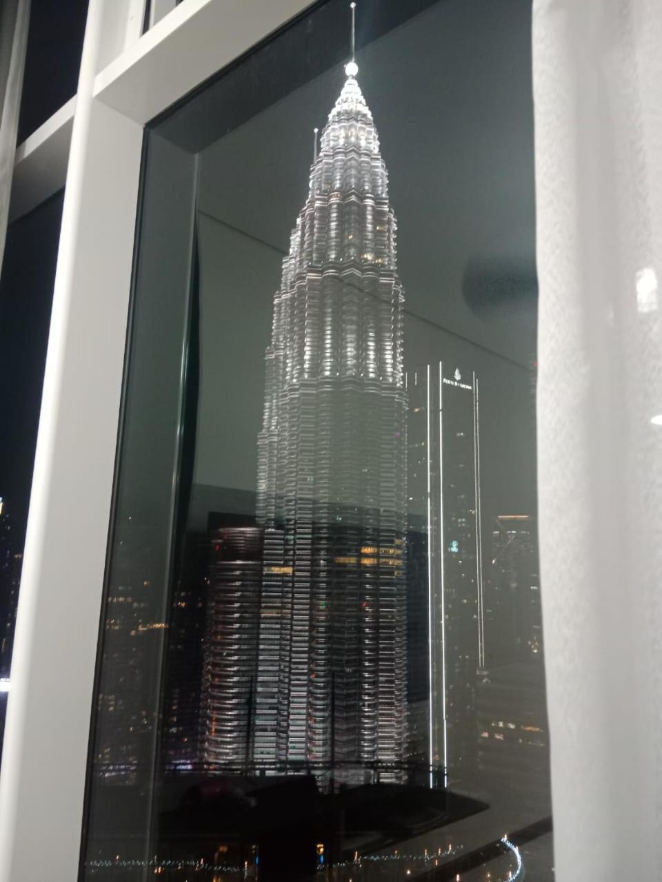 Sky Suites klcc At kl