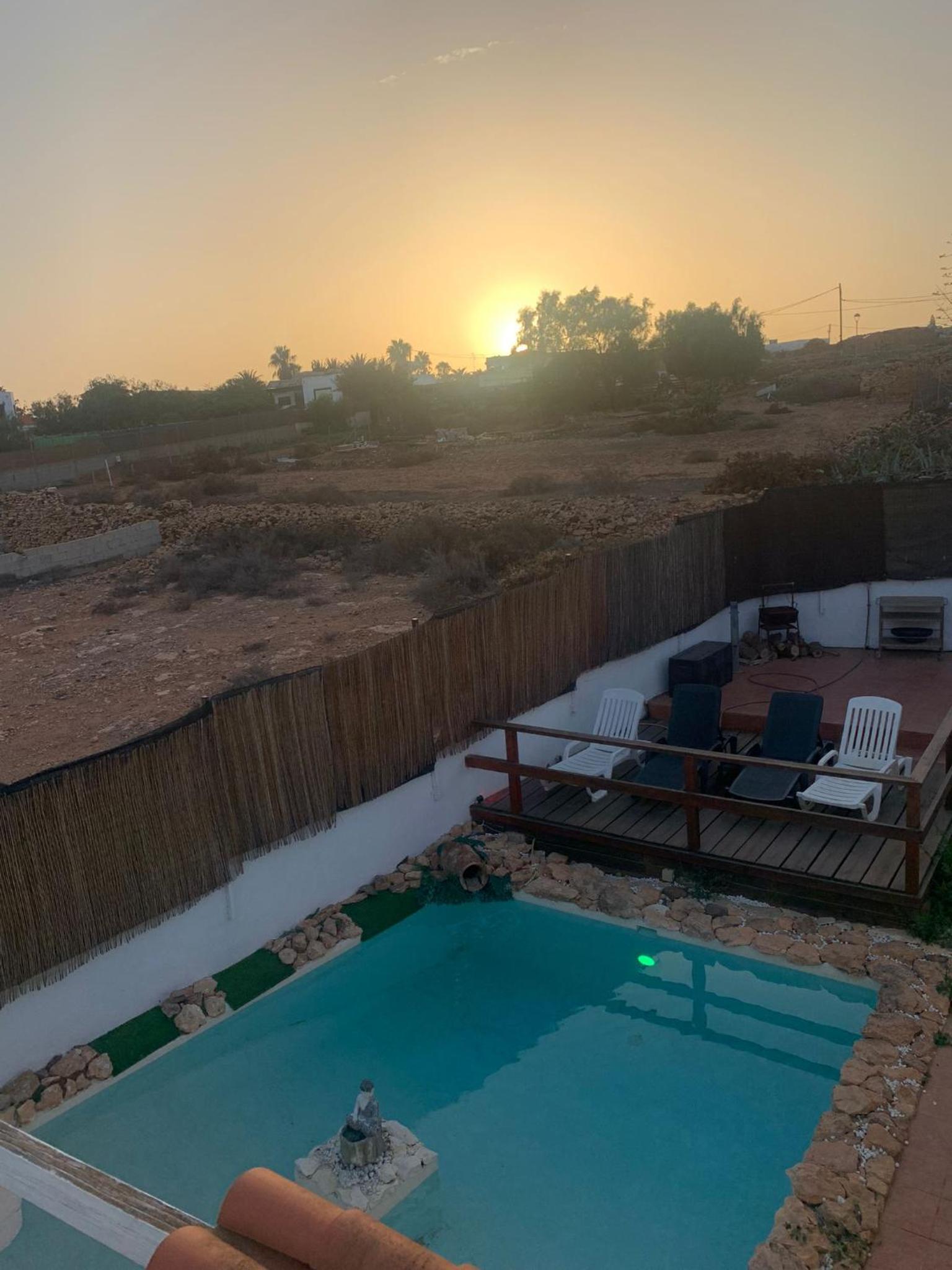 Aloha Villa con piscina