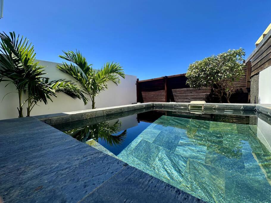 Le Mana view 2