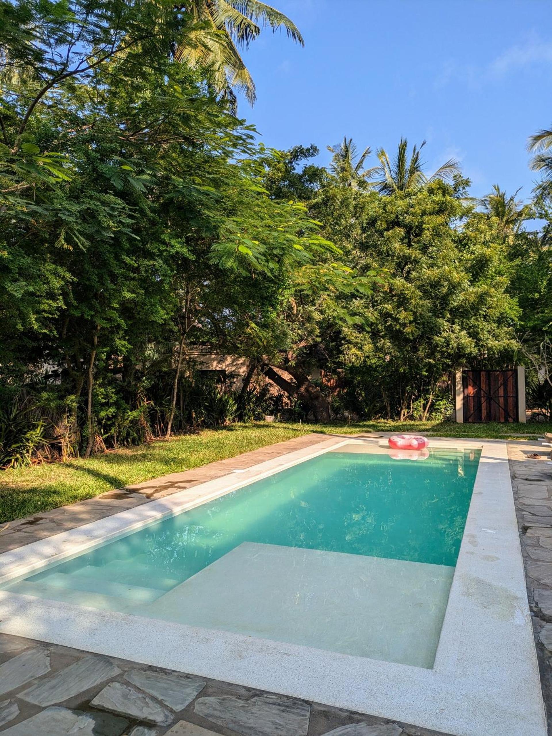 Bahari Mbili, comfortable apartments within walking distance to the beach view 3