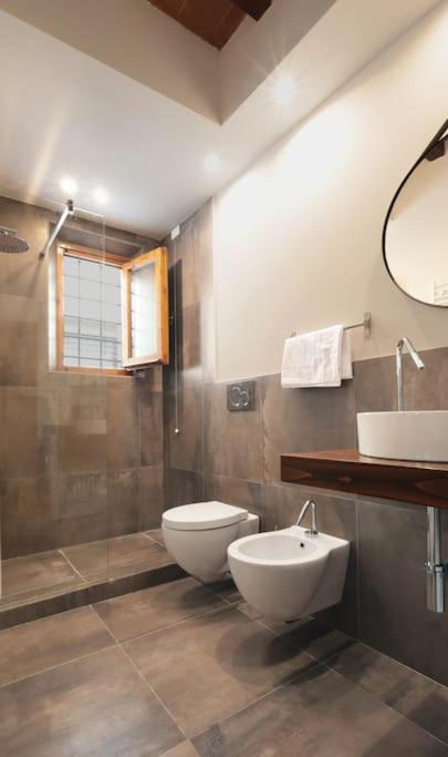Casa Castello - 20 min by train to Florence view 3